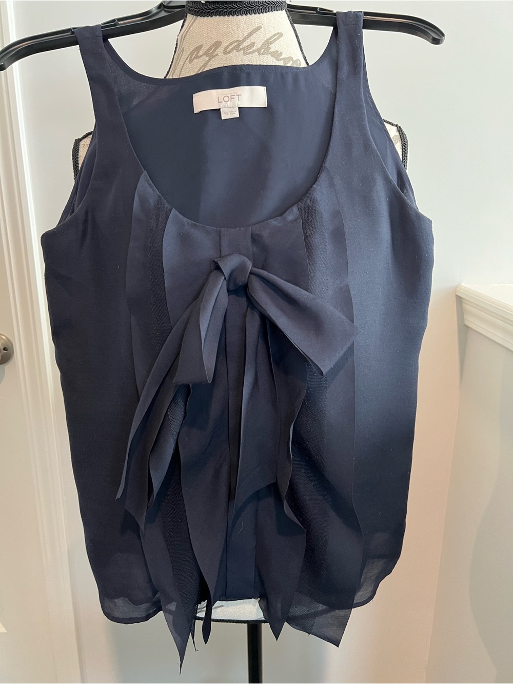 LOFT Navy Sleeveless Bow-Front Camisole